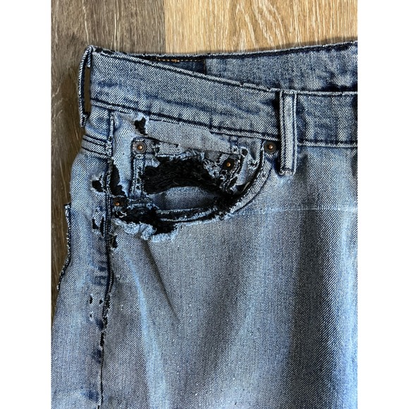Levi's 550 Relaxed Fit Mens 32x30 Light Blue Good Distressed Custom Repair Jeans - Picture 2 of 8